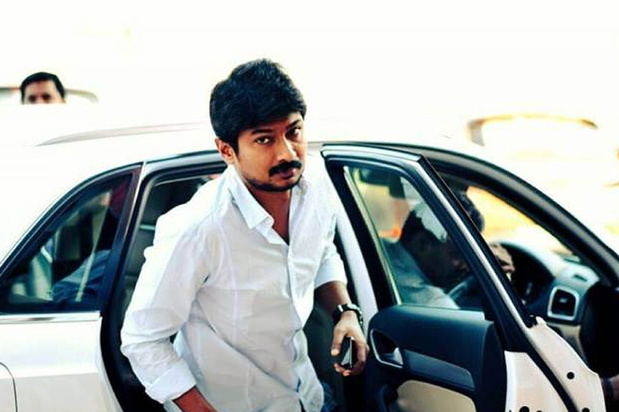 মাসরাতি গ্রানটুরিসমো, পোরসে কেয়েন ও হ্যামার এসইউভির গাড়ি রয়েছে স্ট্যালিন-পুত্রের।