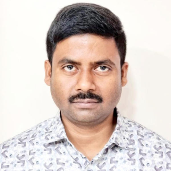 এক জন দেহরক্ষীর এত সম্পত্তির উৎস কী, কোথা থেকে এত রোজগার— এ সব নিয়ে তদন্ত চালাচ্ছে কেন্দ্রীয় সংস্থা। অনুব্রতের আগেই সহগল গ্রেফতার হয়েছেন। আসানসোলে একই জেলে রয়েছেন দু’জন।