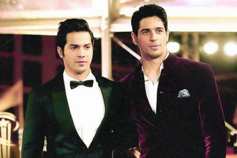 ‘স্টুডেন্ট অফ দ্য ইয়ার’ থেকে বন্ধুত্বের সূত্রপাত। শুধু ক্যামেরার সামনেই নয়, ক্যামেরার লেন্সের পিছনেও বরুণের সঙ্গে সিদ্ধার্থ মলহোত্রার বন্ধুত্ব বেশ গাঢ়। তবে, দুই বন্ধুর মনের ইচ্ছেগুলোয় যেন আকাশ-পাতাল তফাত।