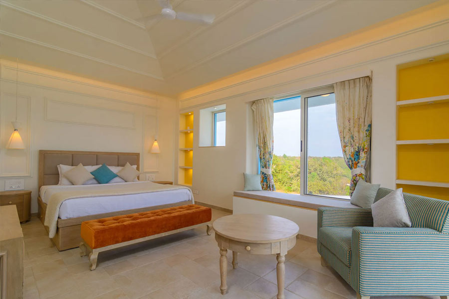 দিভার দ্বীপপুঞ্জে ই-বাইকে চড়ে ঘোরা, ম্যানগ্রোভ অরণ্য, মন্দির, গির্জা, অন্যান্য সুন্দর স্থাপত্যের কথাও উল্লেখ করা রয়েছে সেখানে।