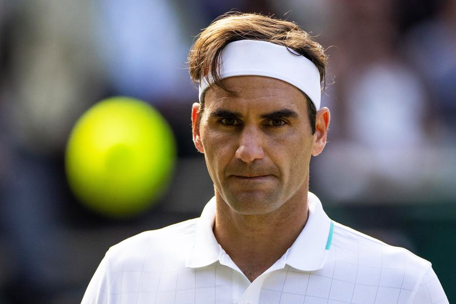 ১৯৯৮ সালে পেশাদারি টেনিস শুরু করেছিলেন ফেডেরার। ২৪ বছর পরে পেশাদারি টেনিসকে বিদায় জানাবেন তিনি। নিজেই জানিয়েছেন, ২৪টা বছর ২৪ ঘণ্টার মতো লাগছে। তবে টেনিস ছাড়বেন না ফেডেরার। জানিয়েছেন, টেনিসকে ভালবাসেন। তাই কোনও দিন টেনিসকে ছেড়ে যাবেন না।