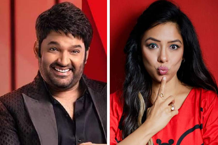 তাঁদের কাজ ‘বোকা বাক্সে’র মাধ্যমে আম-আদমির ঘরে ঘরে মনোরঞ্জন। রুপোলি পর্দা নয় ঠিকই। কিন্তু পর্দা ছোট হলেও তার চাকচিক্যে দ্যুতি নেহাত কম নয়! টেলিভিশনের জনপ্রিয়তা ক্রমশ বাড়ছে। সেই সঙ্গে পাল্লা দিয়ে বাড়ছে টেলিদুনিয়ার তারকাদের অর্থ। বলিউড ছবির তারকাদের রীতিমতো ইদানীং টেক্কা দিচ্ছেন টেলিদুনিয়ার তারারা। তাঁদের পারিশ্রমিক শুনলে আপনার চোখ কপালে উঠবে।