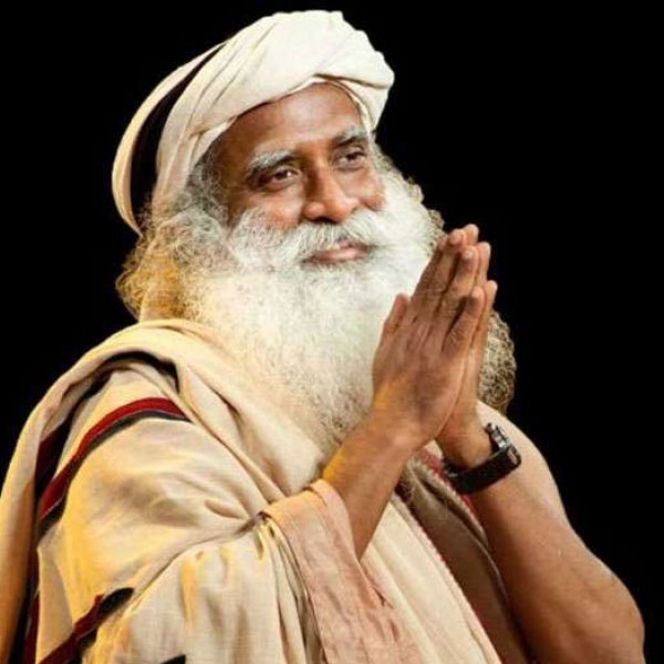 দক্ষিণ ভারতের প্রসিদ্ধ যোগগুরু জগদীশ বাসুদেব। তিনি মাইসুরুর বাসিন্দা। ১৯৮২ সাল থেকে দাক্ষিণাত্যের বিস্তীর্ণ অঞ্চলে যোগশিক্ষার চর্চা করে আসছেন তিনি। 