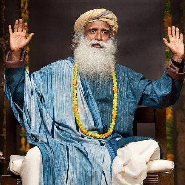 গুরু জগদীশ সুবক্তা। বিভিন্ন জায়গায় বিভিন্ন অনুষ্ঠানে তাঁর বক্তৃতা ভক্তদের উদ্বুদ্ধ করেছে। একাধিক বইও লিখেছেন তিনি। তাঁর বই আন্তর্জাতিক স্তরেও জনপ্রিয় হয়েছে। 