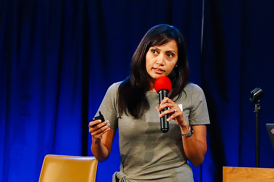 কী ভাবে সফল হল তাঁর ভাবনা? নেহা জানিয়েছেন, নিজের পড়াশোনা, দক্ষতার উপর আস্থা রেখেছেন। আর তাই দিয়েই নিজের পরিচয় তৈরি করার চেষ্টা করেছেন।