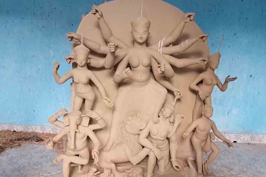 এখনও সমাদৃত কবি যতীন্দ্রমোহন বাগচীর স্মৃতি বিজড়িত ৩৫২ বছরের পুজো