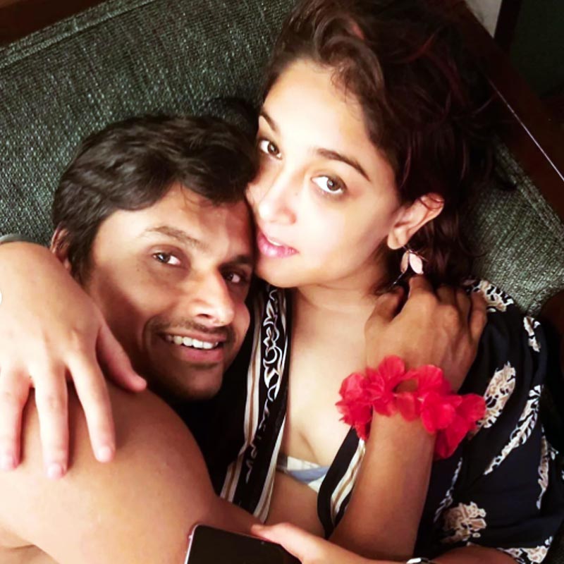 নূপুর বেশ কয়েক বছর ধরে ইরাকেও ফিটনেসের প্রশিক্ষণ দিচ্ছেন। সেখান থেকেই তাঁদের বন্ধুত্ব এবং বন্ধুত্ব গড়িয়ে প্রেম বলে মনে করা হচ্ছে।