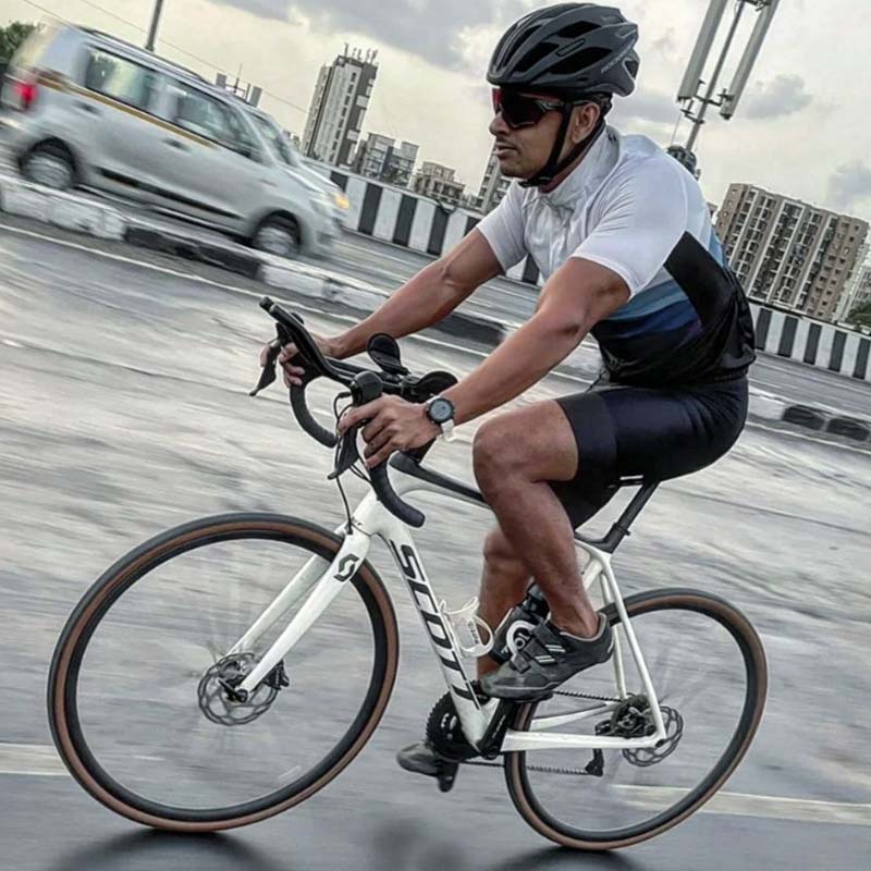 শরীরচর্চা নিয়ে সব সময়ই ব্যস্ত থাকেন নূপুর। একই সঙ্গে নূপুরের পছন্দ নাচও। 