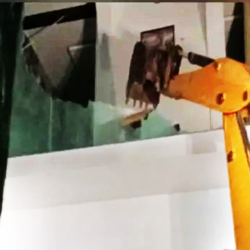  তদন্তের মধ্যেই কেন রিসর্টটি ভেঙে ফেলা হল, এ নিয়ে প্রশ্ন তুলেছেন অঙ্কিতার পরিবারের সদস্যরা। তাঁদের দাবি, প্রমাণ লোপাট করতেই ওই রিসর্টটি ভেঙে ফেলা হয়েছে। 