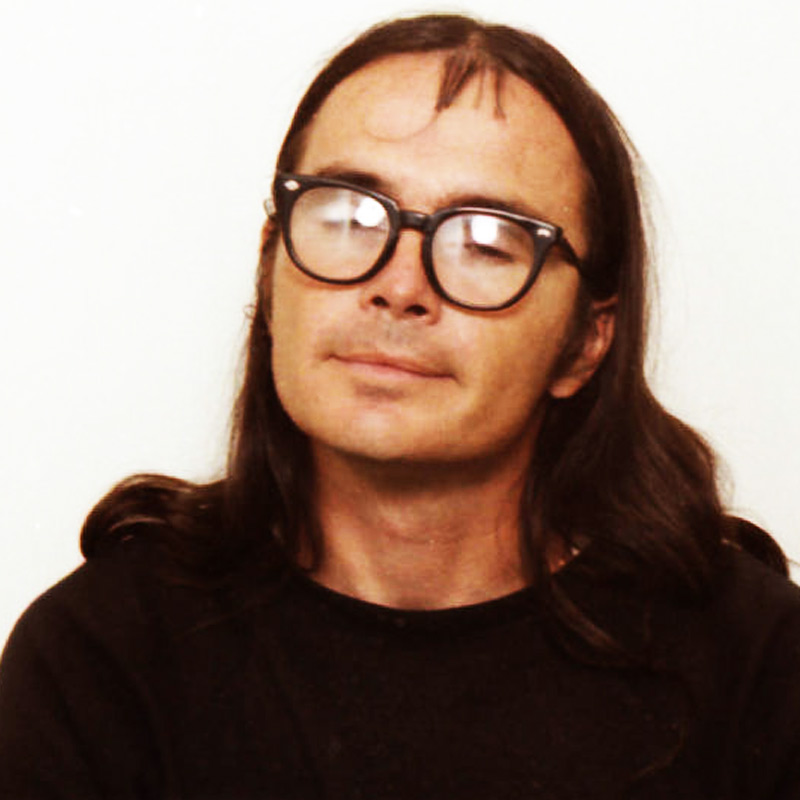 ডগলাসের নাম প্রকাশ্যে আসায় পুলিশ তাঁকে খুঁজতে শুরু করে। কিন্তু সব চেষ্টা ব্যর্থ হয়ে যায়। দীর্ঘ সময় খোঁজ করলেও ডগলাসকে খুঁজে পাওয়া যায়নি।