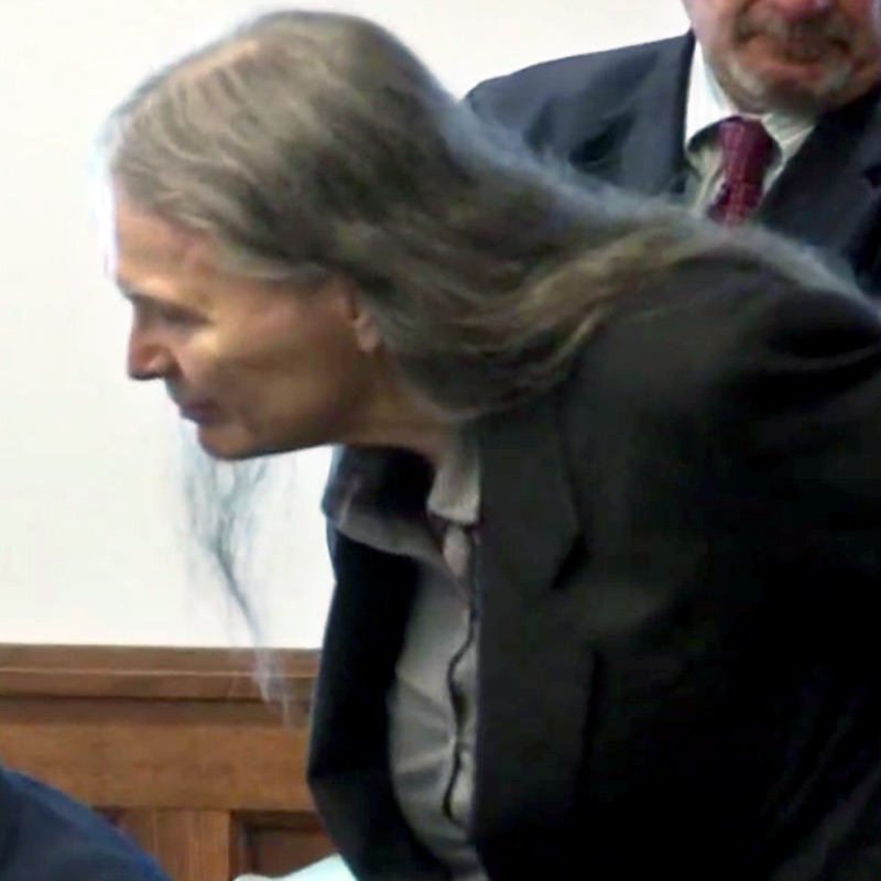 আসল খুনিকে খুঁজে পাওয়ার পর ২০১৪ সালে আবার মামলা শুরু হয়। তিন বছর পর তাঁকে যাবজ্জীবন কারাদণ্ডের শাস্তি দেওয়া হয়। এমনকি, এই সময়ে প্যারোলের অনুমতিও দেওয়া হয়নি ডগলাস ওরফে ডোনাকে।