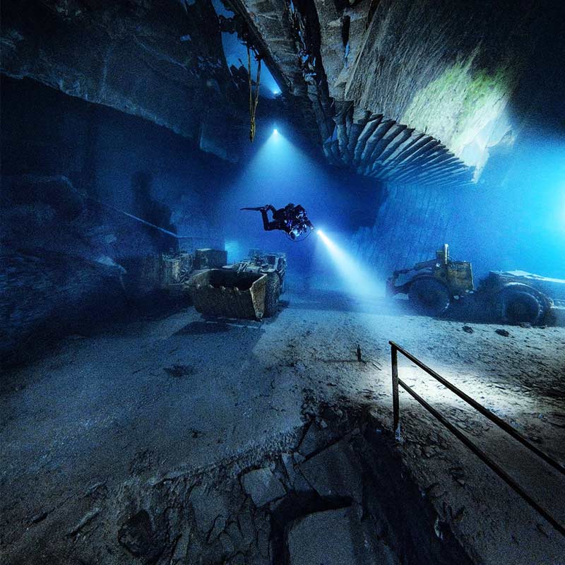 একটি সংবাদ সংস্থার খবর অনুযায়ী, গ্রিনল্যান্ডের ইনুইট গোষ্ঠীর মানুষরা একটি অদ্ভুত কাজ করে থাকেন। 