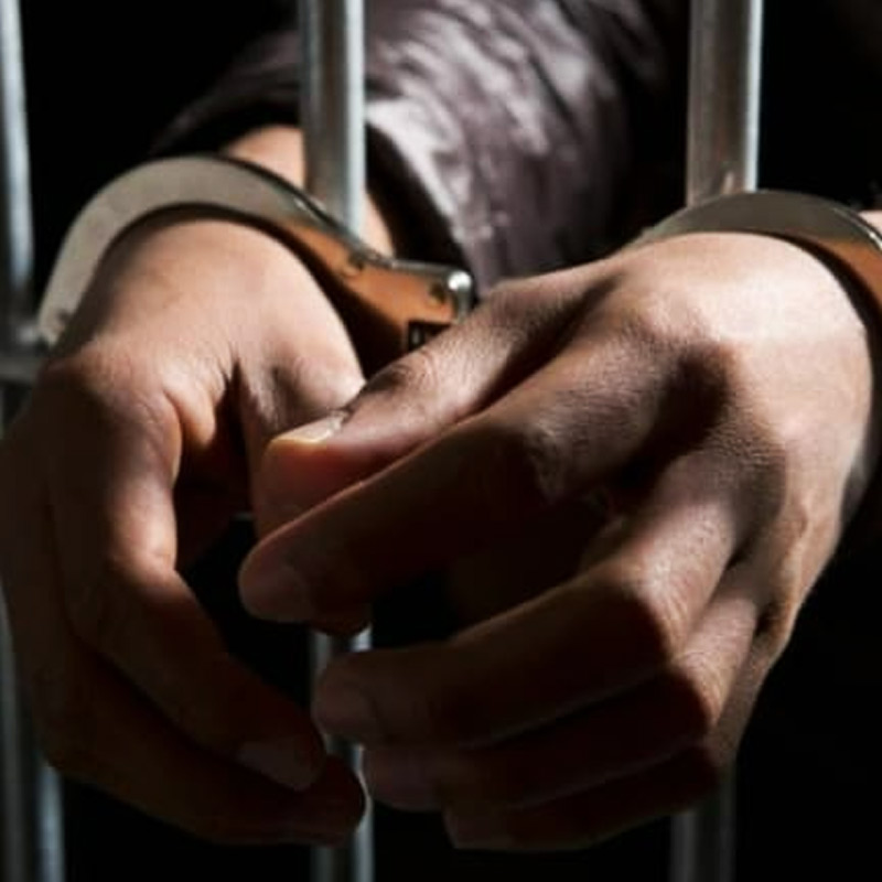 ১৬ বছর পর মাল্টা থেকেই গ্রেফতার করা হয় অ্যান্ড্রিউ ওরফে ক্রিস্টোফারকে। 