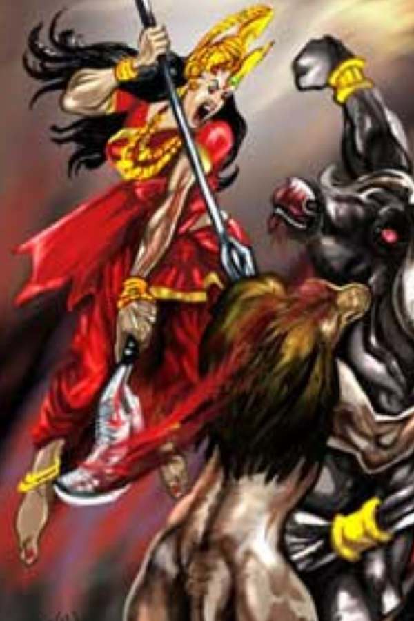 মহিষের রূপে মহিষাসুর দেবীকে আক্রমণ করলে দেবী আবারও তার মাথা ধড় থেকে ছিন্ন করেন। মহিষাসুর সেই ছিন্ন মস্তকেই রূপ নেন অর্ধেক মানুষ ও অর্ধেক মহিষের। ফের শুরু হয় প্রবল যুদ্ধ।