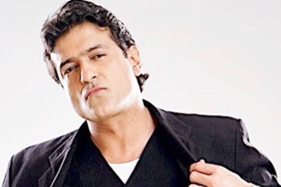 তদন্ত শুরু হলে আরমানের কল রেকর্ড, মেসেজ-সহ সবকিছুই দেখা হয়। আরমানের সঙ্গে এই প্রসঙ্গে যাঁদের যোগাযোগ ছিল, তাঁদেরও গ্রেফতার করে এনসিবি।