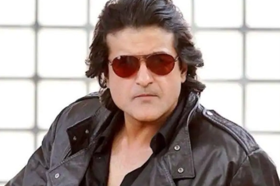 ঘটনার এক দিন পরেই জামিন পেয়ে সলমন খানের অনুরোধে আবার অনুষ্ঠানে ফিরে আসেন আরমান। অভিনেত্রী তানিশার সঙ্গেও সম্পর্কে জড়ান তিনি। কিন্তু তাঁর বদরাগী স্বভাবের জন্য তানিশা এই সম্পর্ক থেকে বেরিয়ে আসেন।