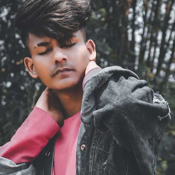 গরিব হওয়ার কারণে তাঁকে এবং তাঁর পরিবারকে কী কী অসুবিধার সম্মুখীন হতে হয়, সেই কথাও এই সব ভিডিয়োতে তুলে ধরতে থাকেন সাওয়ান। এই সব ভিডিয়োতে মাঝেমাঝে দেখা যেত তাঁর মাকেও।