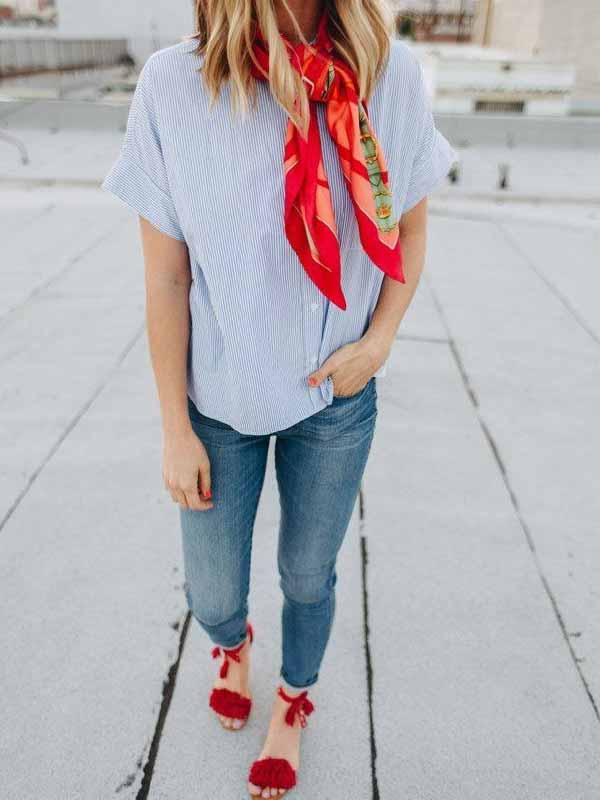 বোহেমিয়ান লুকে পুজোর ভিড়ে সকলের নজর থাকবে আপনার উপরেই।