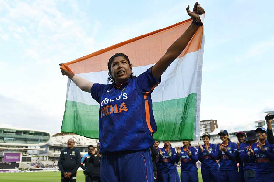 ঝুলন গোস্বামীর কাহিনি যতটা না পরিশ্রমের, তার চেয়েও অনেক বেশি প্রত্যয়ের।