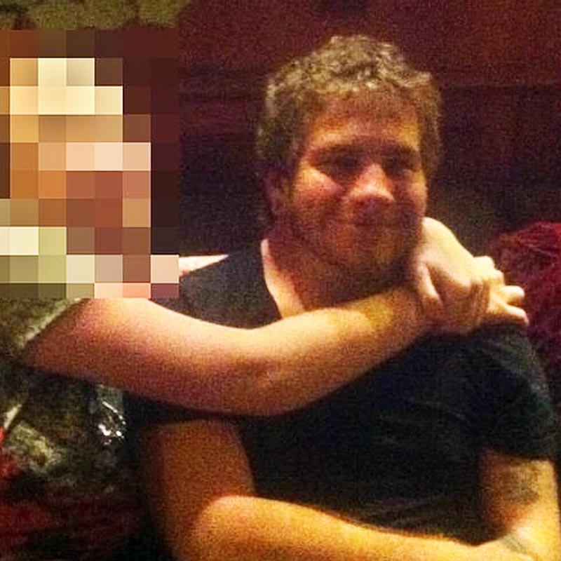 মাদক নেওয়া-সহ আরও বিভিন্ন অপরাধের সঙ্গে জড়িয়ে পড়েন জোশুহা।