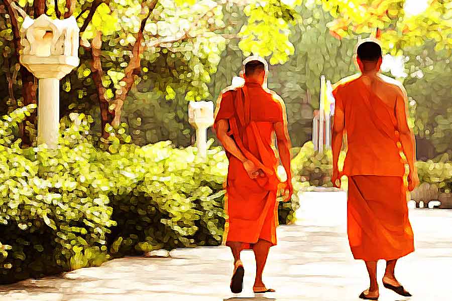 রাম সেবকের ফন্দি সত্যিই কাজে আসে। বৌদ্ধ ভিক্ষু সেজে উত্তরপ্রদেশ এবং দিল্লির আশেপাশে ঘোরাফেরা করা সত্ত্বেও পুলিশ ঘুণাক্ষরে তাঁর ব্যাপারে টের পায়নি।