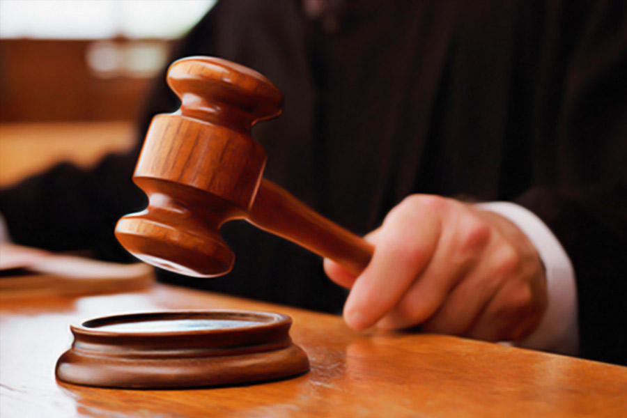 স্থানীয় আদালত তিন অভিযুক্তকে  মৃত্যুদণ্ড দিলে রাম সেবক এবং কিশোরী লাল নামে অন্য এক অভিযুক্ত পালিয়ে যান। এর পর থেকে ৩০ বছর পলাতক ছিলেন রাম সেবক।