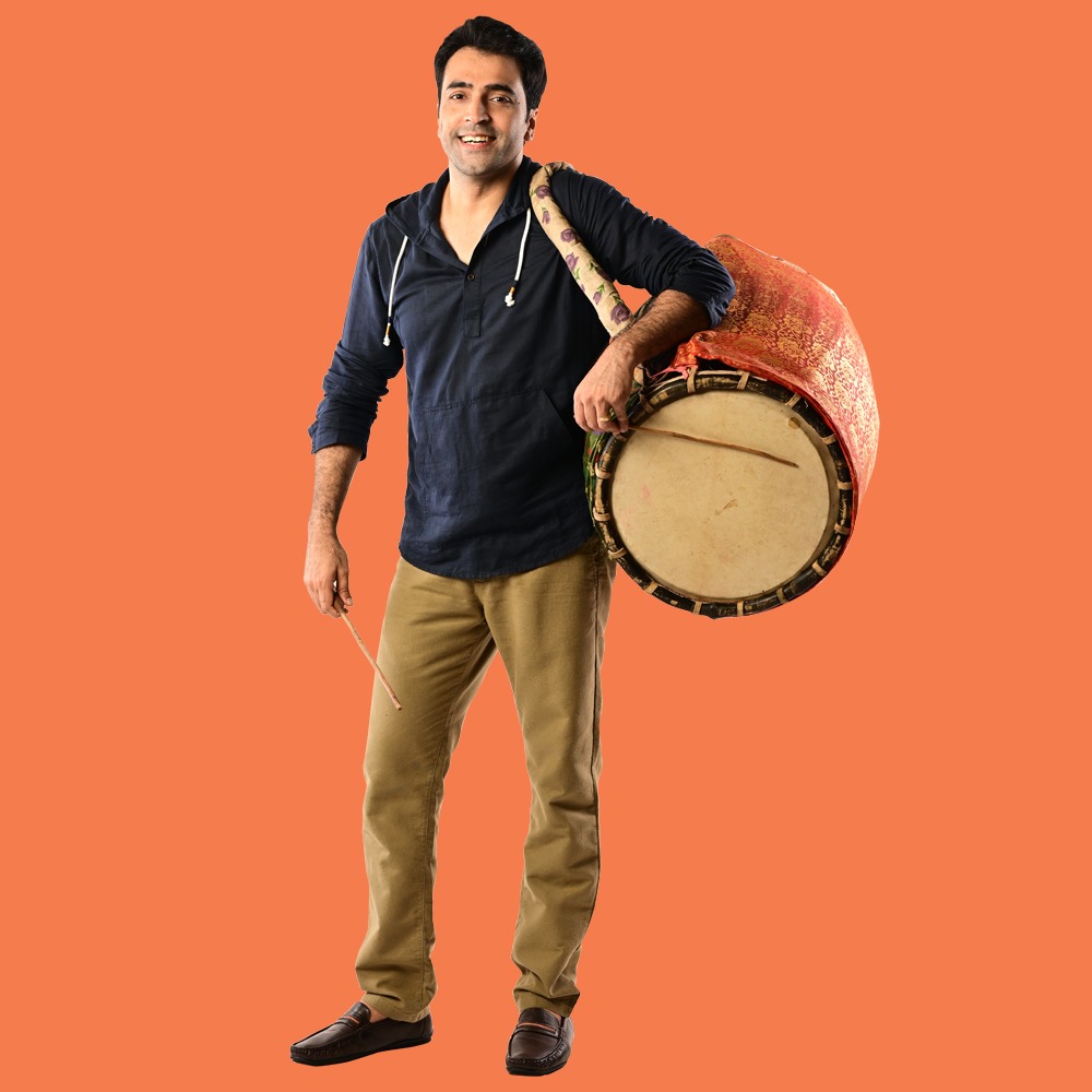 ছিমছাম সাজেই করুন বাজিমাজ।