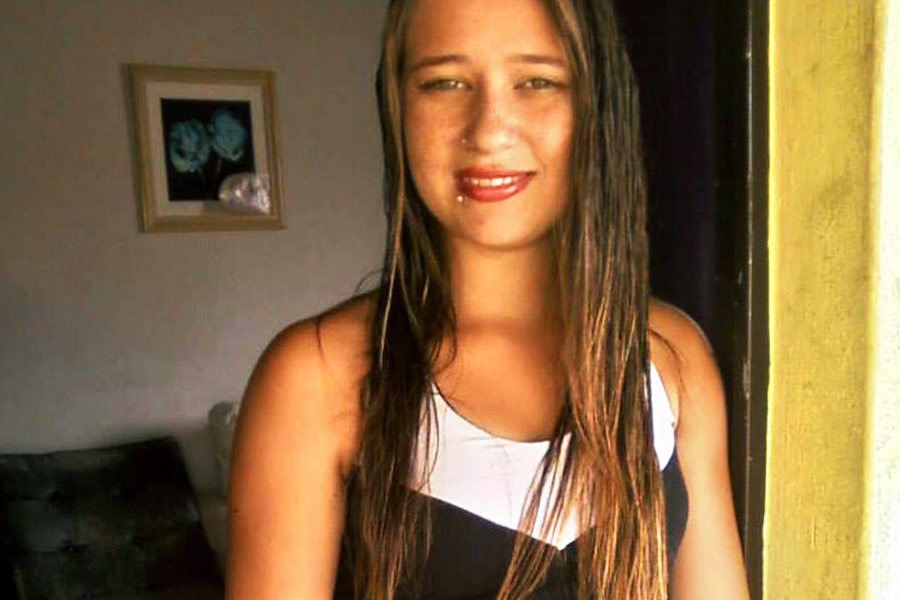  মৃতার নাম ওহানা ক্যারোলিন। বয়স মাত্র ২৪ বছর। ব্রাজিলের সাও পাওলোর বাসিন্দা তিনি।