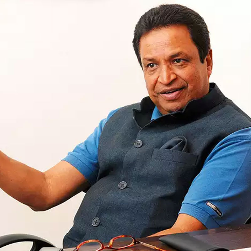 ভারত, সার্বিয়া এবং বাংলাদেশের বাজারে ওয়াই ওয়াইয়ের চাহিদা তাঁর বিপুল সম্পত্তি আরও বাড়িয়ে তুলতে সাহায্য করেছে।