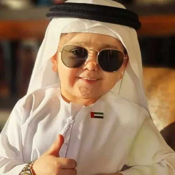 ইউটিউবেও যথেষ্ট জনপ্রিয় রজিক। তাঁর নিজস্ব ইউটিউব চ্যানেল রয়েছে। যার নাম ‘অ্যালভড মিডিয়া’। ইউটিউব চ্যানেলটির সাবস্ক্রাইবারের সংখ্যা ৫ লক্ষ ৮০ হাজার।