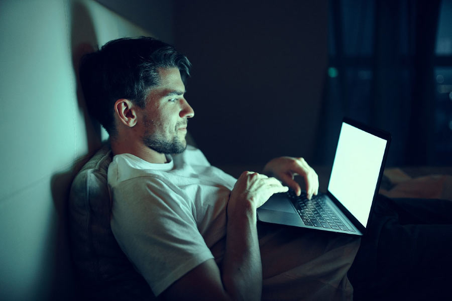 প্রসঙ্গত, উত্তরাখণ্ড হাই কোর্টের নির্দেশের পর ২০১৮ সালে ৮০০টিরও বেশি পর্ন সাইট নিষিদ্ধ ঘোষণা করেছিল ভারত সরকার। নতুন করে কোন কোন পর্ন সাইট নিষিদ্ধ করা হয়েছে, তার নাম প্রকাশ করা হয়েছে। 