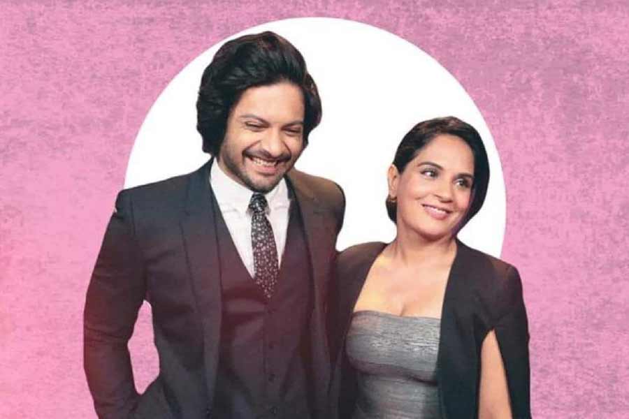 তবে রিচার প্রেমের প্রস্তাবে সঙ্গে সঙ্গেই ‘হ্যাঁ’ বলেননি আলি। এ জন্য তিনি সময় নিয়েছিলেন তিন মাস। 