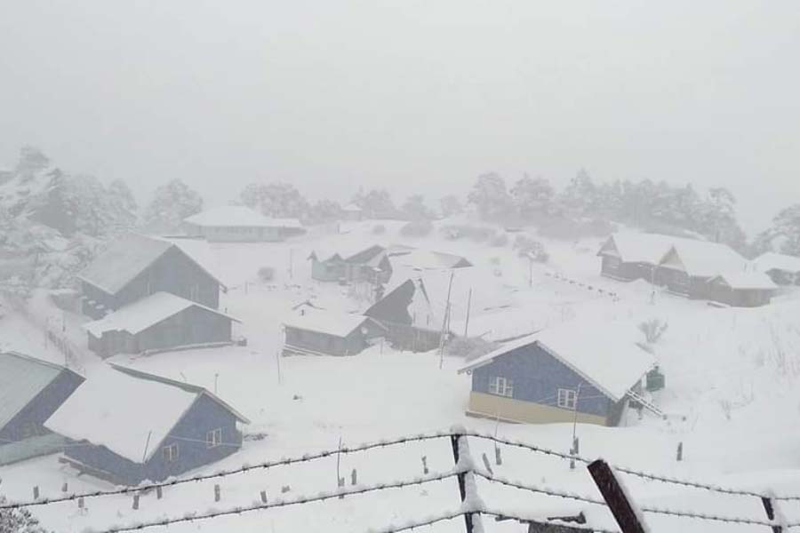 Downpour, snowfall and hailstorm continues in Darjeeling 