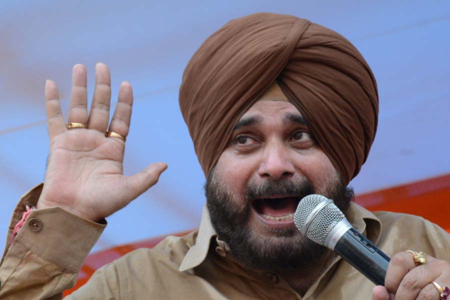 Navjot Singh Sidhu walks out after ten months in Jail over a road rage case