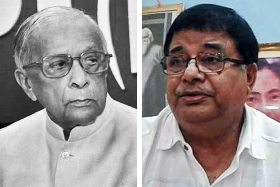 TMC MLA and Minister Udayan Guha attacks Jyoti Basu