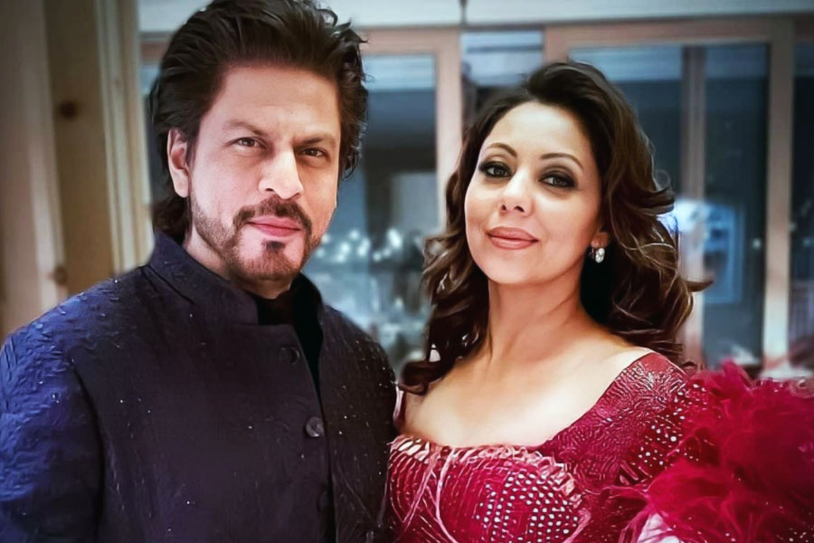 Shah Rukh Khan’s wife is seen to be enjoying Priyanka Chopra’s dance at NMACC Event 