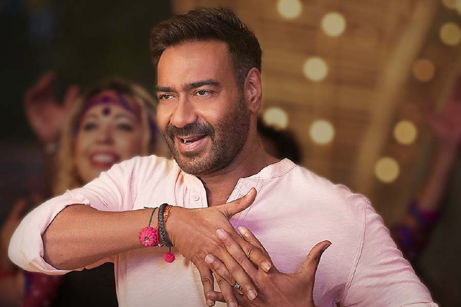 image of  bollywood actor Ajay Devgn