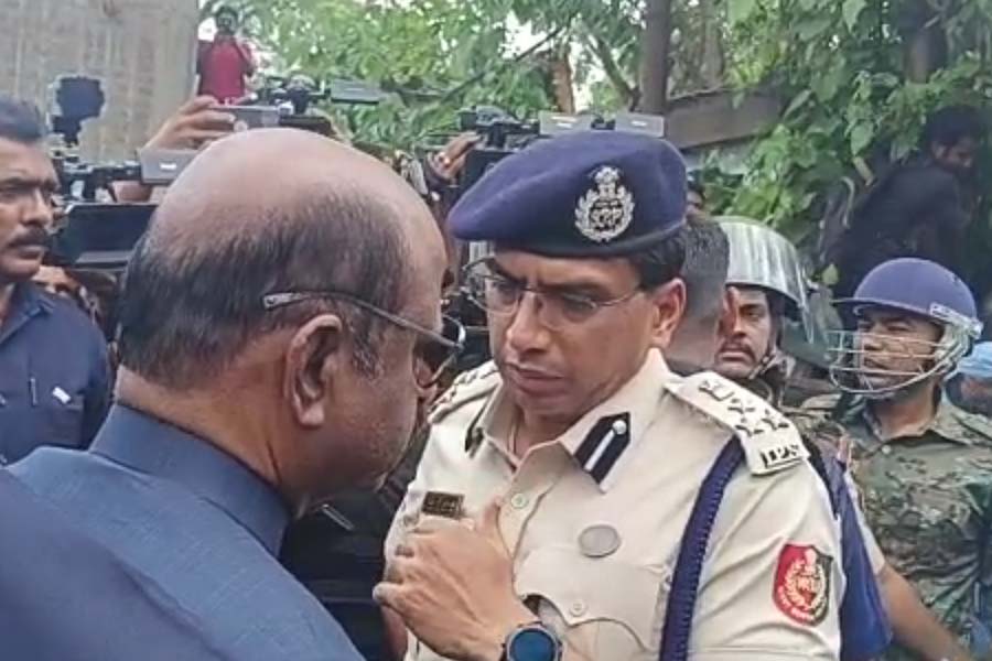 photo of C V Ananda Bose