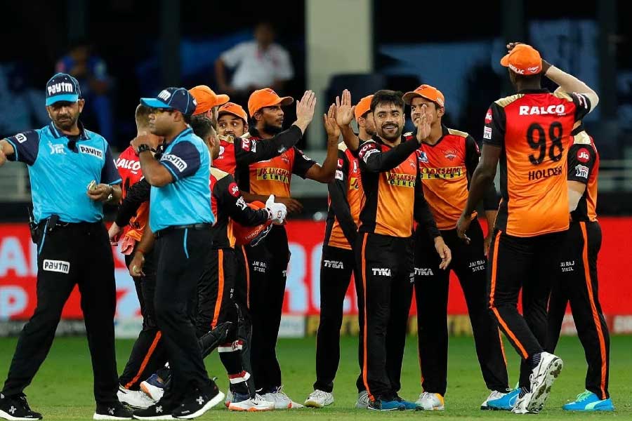 Umpire Salary in IPL How much salary does an umpire get in IPL