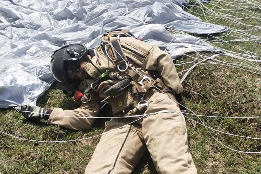 One paratrooper recovered from Bankura