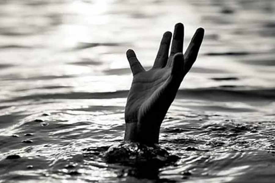 Five persons died after drowning in Chennai Temple water tank.