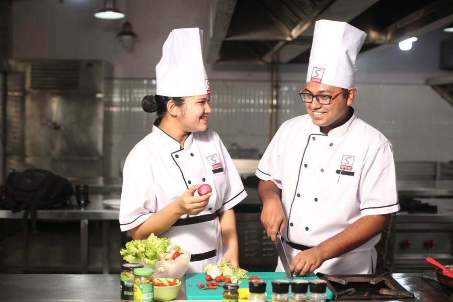 সুভাষ বোস ইনস্টিটিউট অফ হোটেল ম্যানেজমেন্ট ।