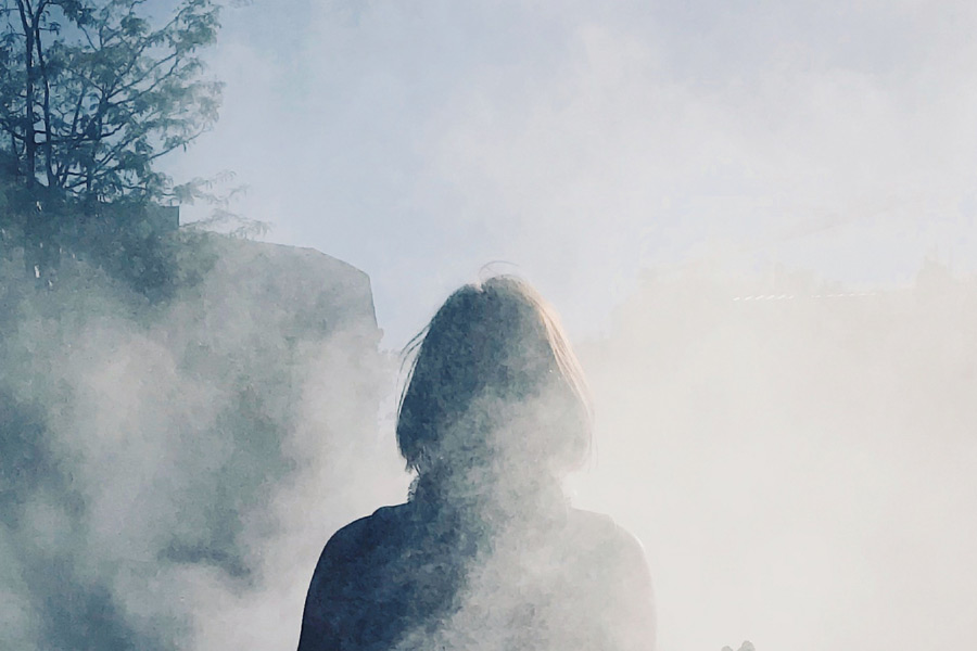 বেশ কয়েক জন চিকিৎসকদের মতে, প্রাকৃতিক দুর্যোগের কারণে হ্যানার মানসিক চাপ তৈরি হয়েছিল। আর সেই চাপের কারণেই তাঁর স্মৃতিভ্রম হয় এবং তিনি দুর্যোগের মধ্যেই বাড়ি থেকে বেরিয়ে যান।