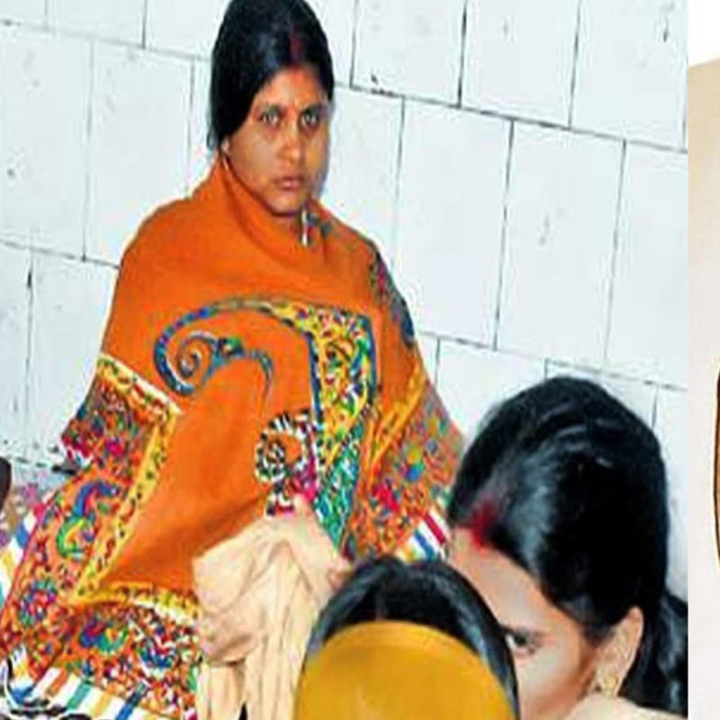 বিয়ে হলেও মুকেশ এবং পূজার মিলনের উপায় ছিল না। তাঁরা জেলে দেখা করার সুযোগও পেতেন খুব কম। প্রায় দু’বছর পর জেলের কয়েক জন কর্মীকে হাত করে সহকারী জেলসুপারের অফিসে দেখা করার সুযোগ পান মুকেশ এবং পূজা। দু’জনের মধ্যে সঙ্গমও হয়।