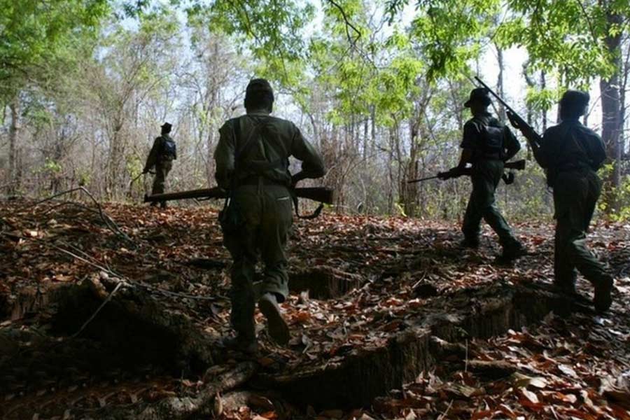 Police arrested a maoist leader with the bounty of 5 lakh from Jhaarkhand
