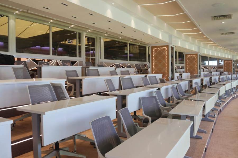 ইডেনের প্রেসবক্স।