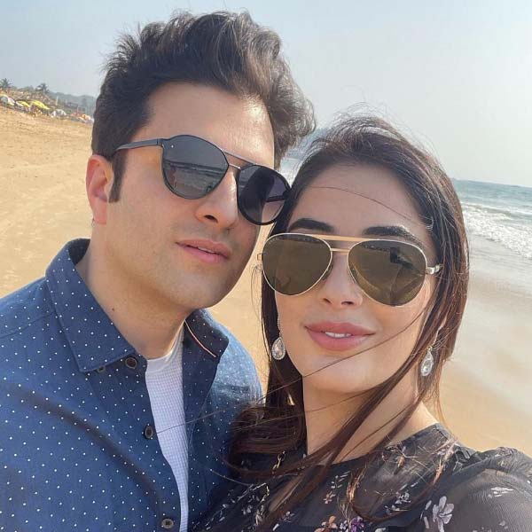 Photo of IAS Athar Aamir Khan and Mehreen Qazi