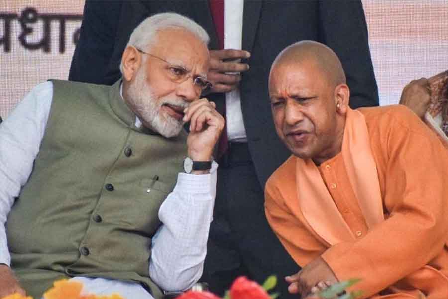 photo of PM Narendra Modi and UP CM Yogi Adityanath.