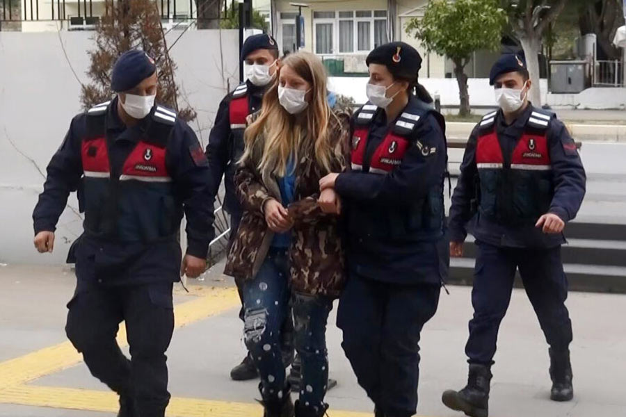 Man allegedly cuts off penis of friend during threesome and kills him with girlfriend’s help.