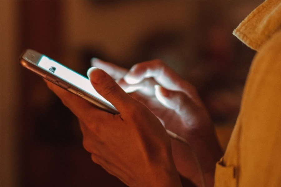 Man allegedly cuts off penis of friend during threesome and kills him with girlfriend’s help.